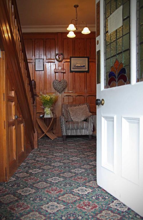 The Grove Bed & Breakfast Whitby Ngoại thất bức ảnh