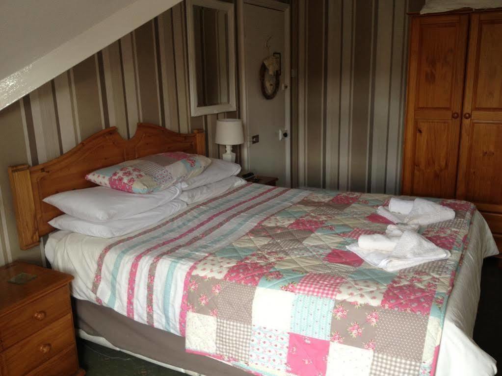 The Grove Bed & Breakfast Whitby Ngoại thất bức ảnh