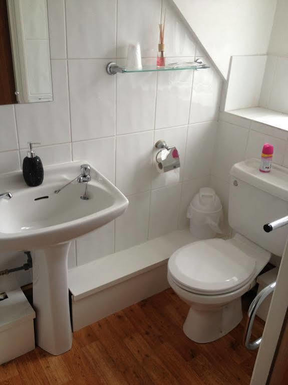 The Grove Bed & Breakfast Whitby Ngoại thất bức ảnh