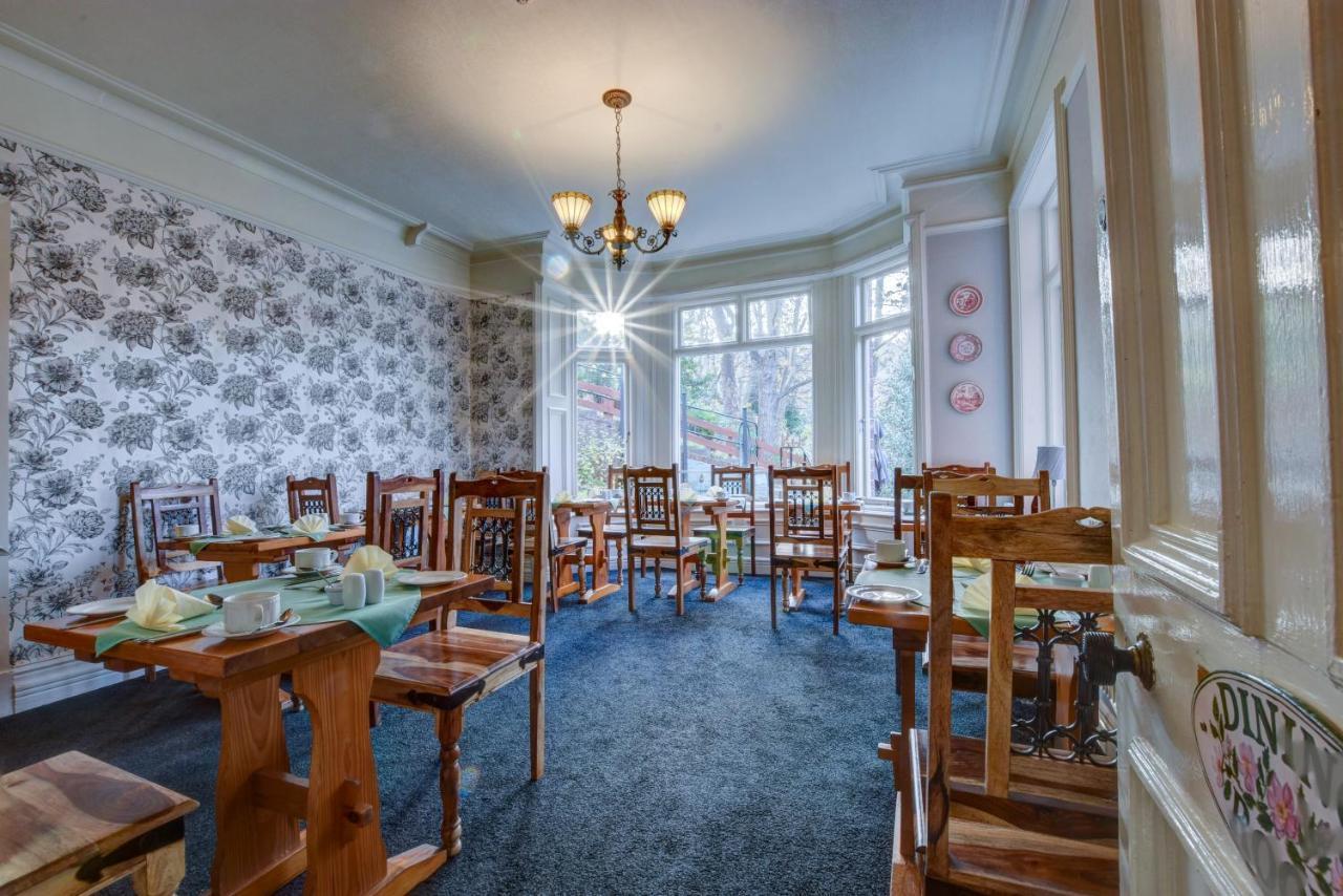 The Grove Bed & Breakfast Whitby Ngoại thất bức ảnh