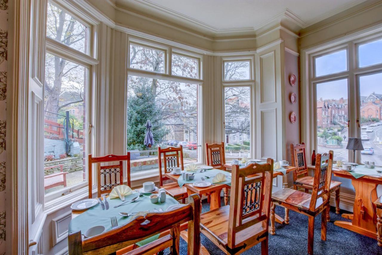 The Grove Bed & Breakfast Whitby Ngoại thất bức ảnh